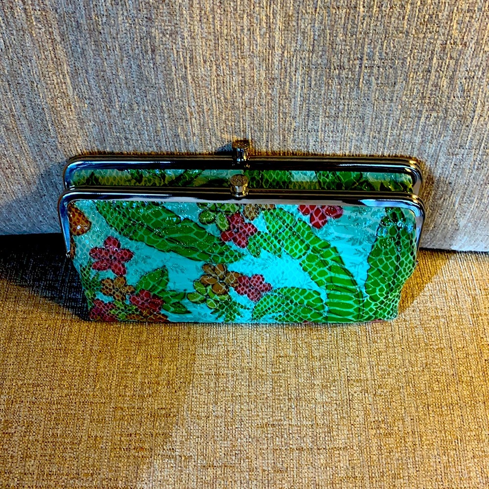 NWOT Hobo Rachel wallet.  Multi colored.
